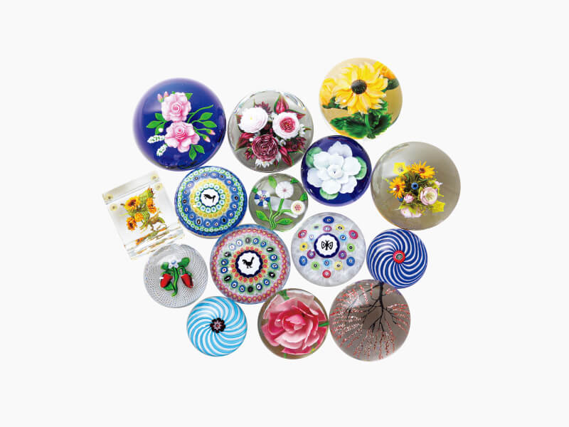 ガラスペーパーウエイト