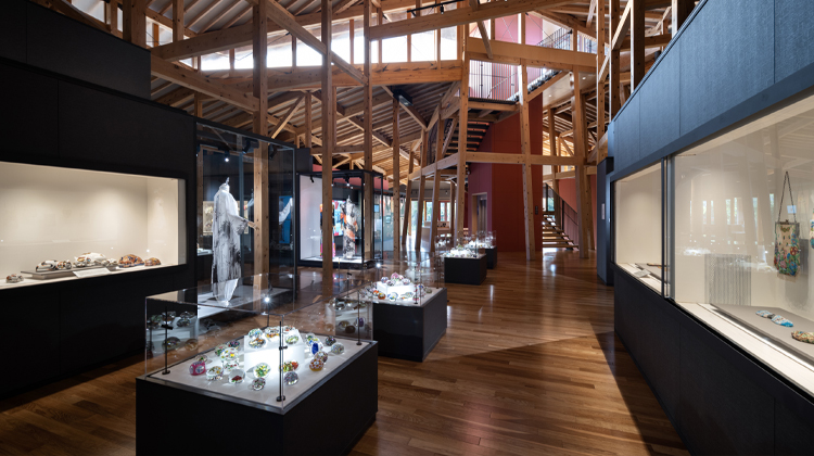 中央展示エリア